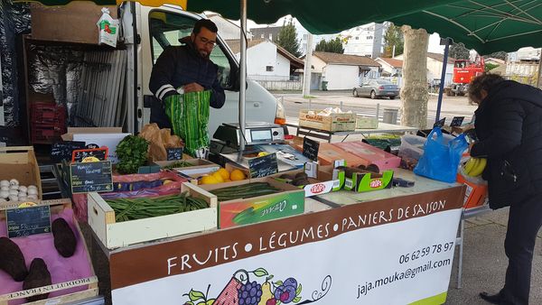 Marché saint Hilaire