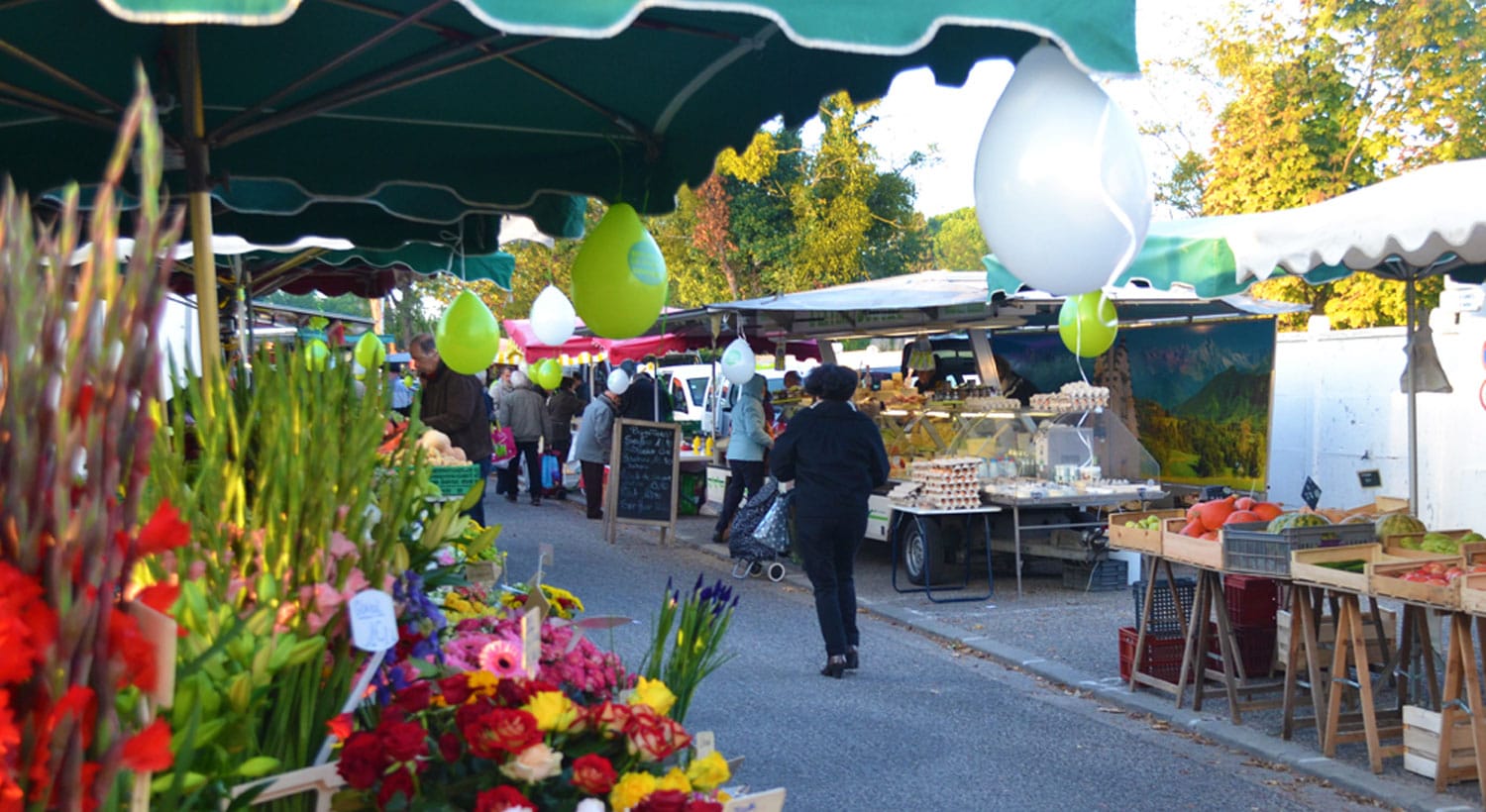 marché rue de Rochefort